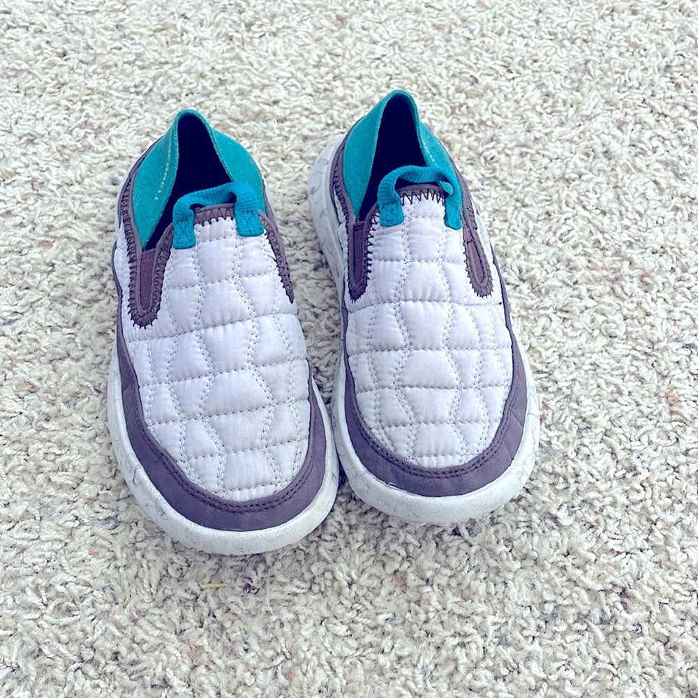 Merrill lightweight shoes
